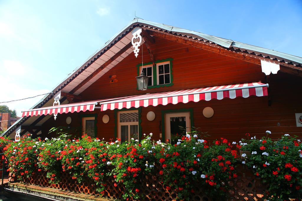 ורניגרוד Pension Schweizer Hof מראה חיצוני תמונה