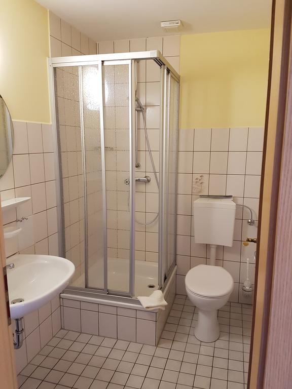 ורניגרוד Pension Schweizer Hof מראה חיצוני תמונה